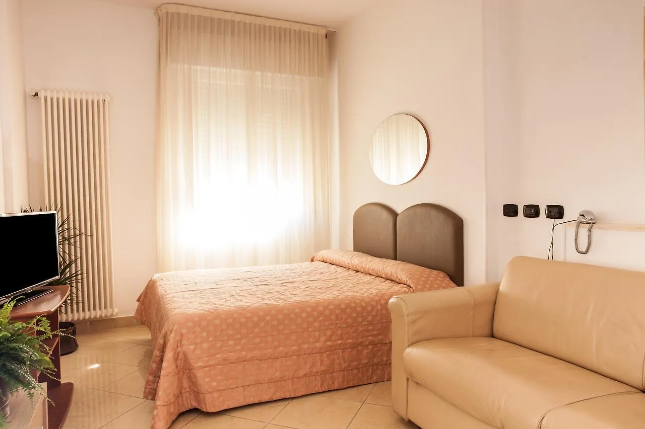 *** Aparthotel Residence Fellini Rimini Itálie