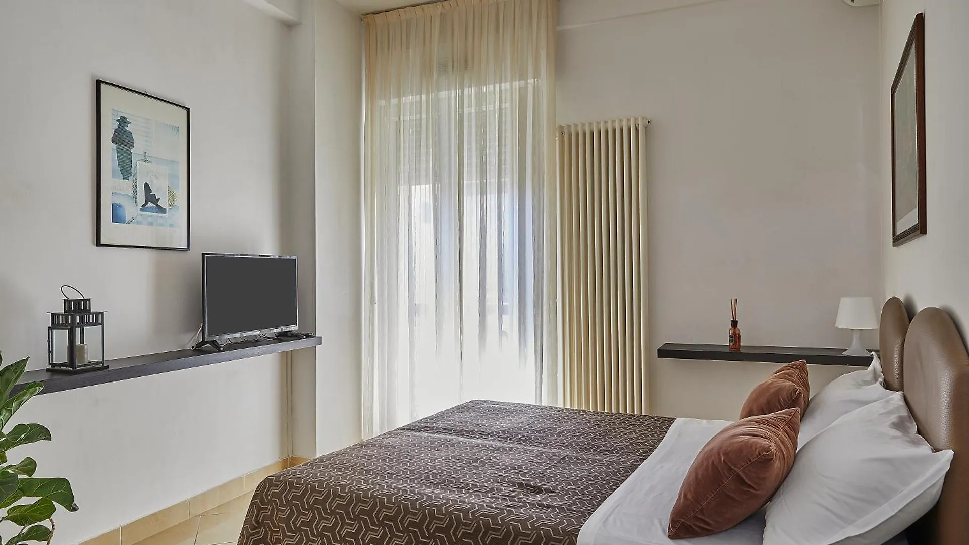 Residence Fellini Rimini 3*,  Italy